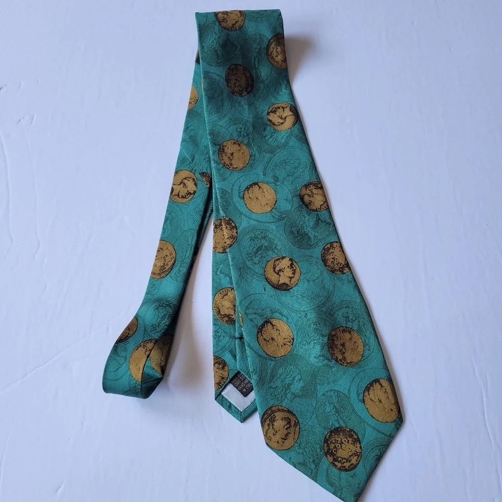 Valentino Rare Vintage Men's Tie.
